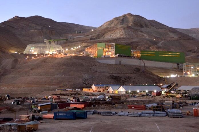 Lundin Mining köper Caserones