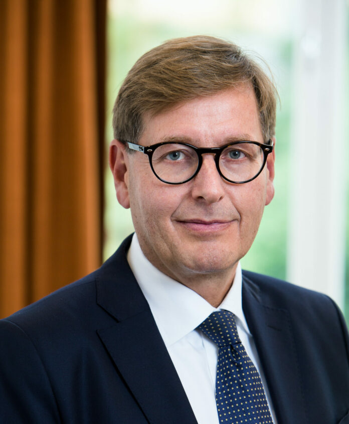 PwC_Johan_Rosenberg Johan Rosenberg, finansiell rådgivare och specialist. Foto: PwC