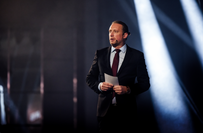Jonas Werner lanserade Crowd1 2019.