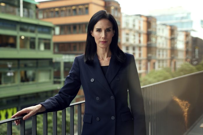 Tre av fyra unga vuxna stängs ute från bostadsmarknaden i Stockholm bostad